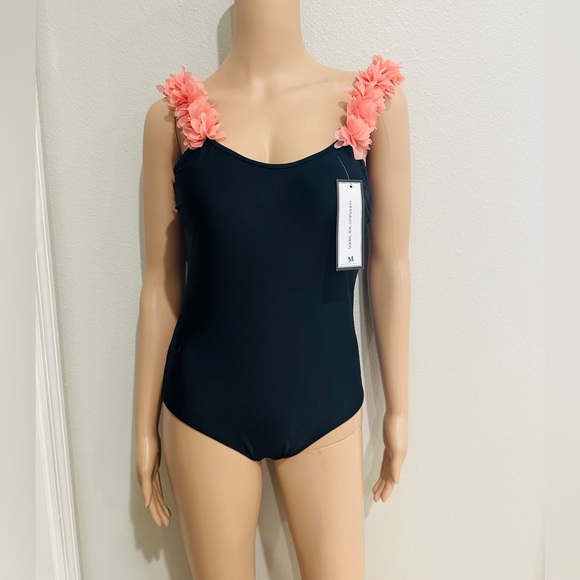 GOODNIGHT MACAROONS EVE PINK FLORAL STRAPS SCOOP BACK SWIMSUIT IN BLACK. NWT - Picture 2 of 4
